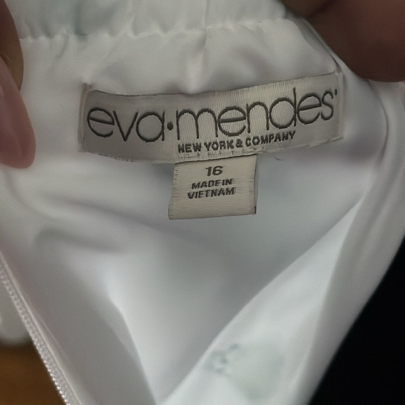 Eva Mendes Women Size 16 Sleeveless White Green Umbrella Dress - Picture 4 of 5